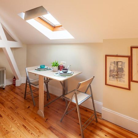 Sky Accommodations Studio Коимбра Екстериор снимка
